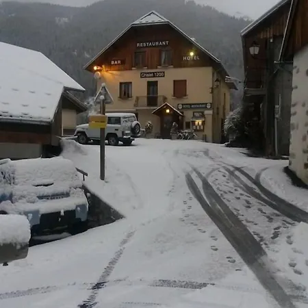 1200 3* Saint-Francois-Longchamp